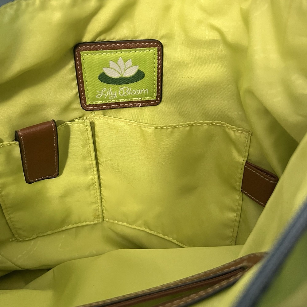 Lily Bloom Shoulder Bag Who Let the Dogs Out Multi Pocket 3 Compartments - Picture 16 of 16